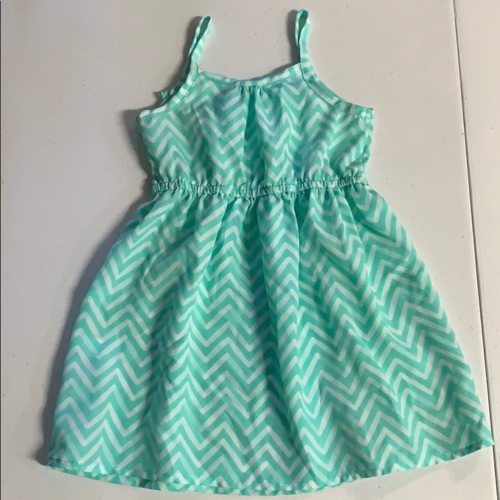 Girls Summer Dress, Ruffle Front, 2T - Picture 4 of 4